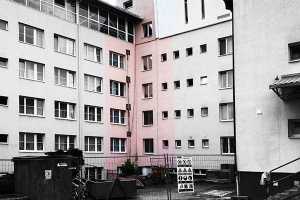 Přístavba evakuačního výtahu a stavební úpravy Domova důchodců u Biřičky v Hradci Králové