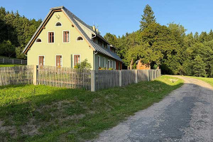 Benediktinská hájovna, Řeřišné